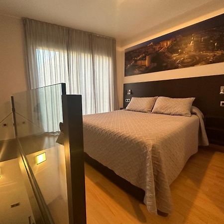 Precioso Duplex En El Centro De Tarragona Apartment Bagian luar foto